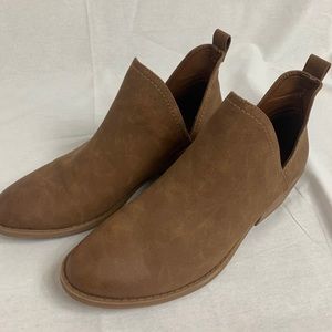 Brown ankle boots
